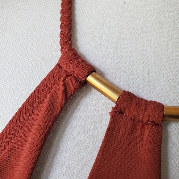 Robin Piccone High Neck Bikini top Keyhole XS - Picture 3 of 12